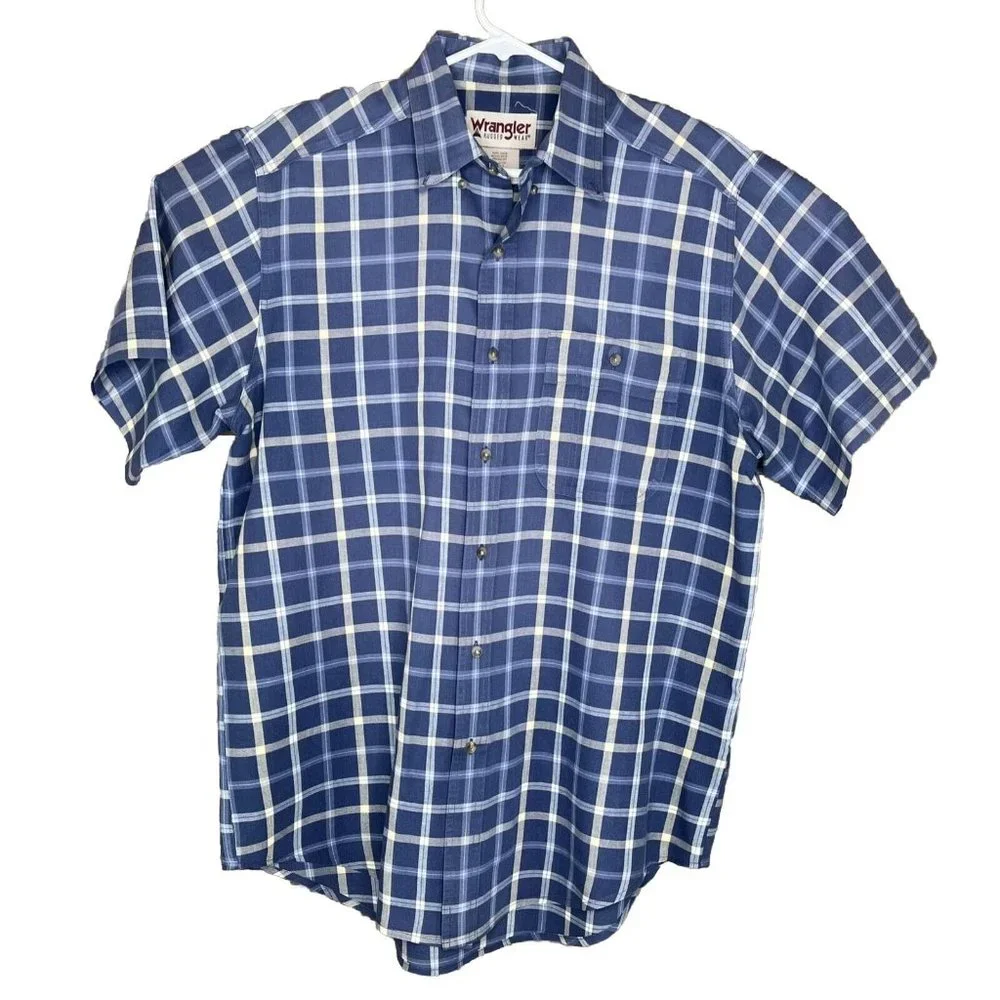 Wrangler Mens Button Down Shirt LG Blue Plaid Short Sleeve Rugged Wear Outdoors - Picture 1 of 10